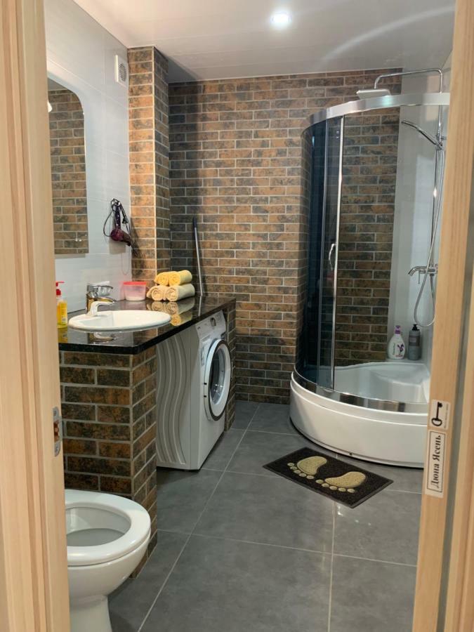 Comfort Place In The City Centre ايفانو - فرانكيفسك المظهر الخارجي الصورة